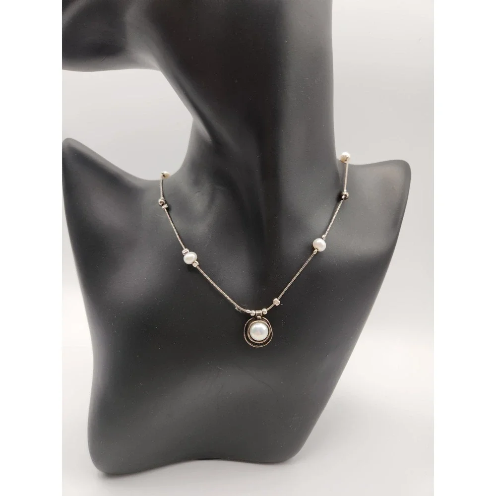 Hagar Satat Israel Sterling Silver 925 Pearl Station Necklace Pendant 17 Inch‎